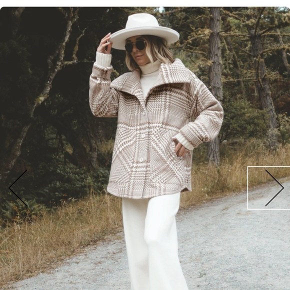 Splendid Cellajaneblog Peacoat- Brown and White.NWOT. Tag Not Attached Anymore - Picture 8 of 12